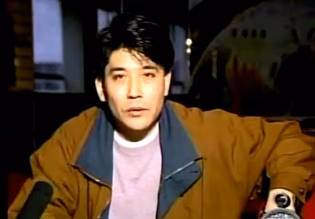 「戲紅人不紅」的「老戲骨」,照顧重病髮妻30年,晚年無子唯狗相伴