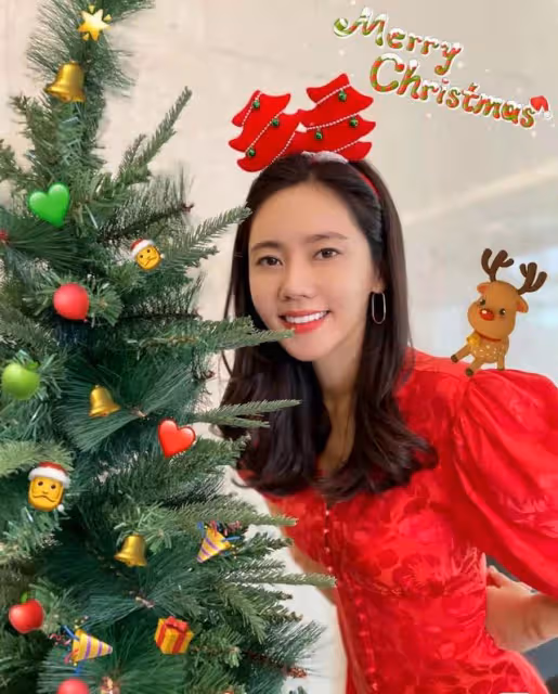 秋瓷炫罕見曬近照，小腹微凸疑似懷二胎，被勸堅守婚姻原諒於曉光