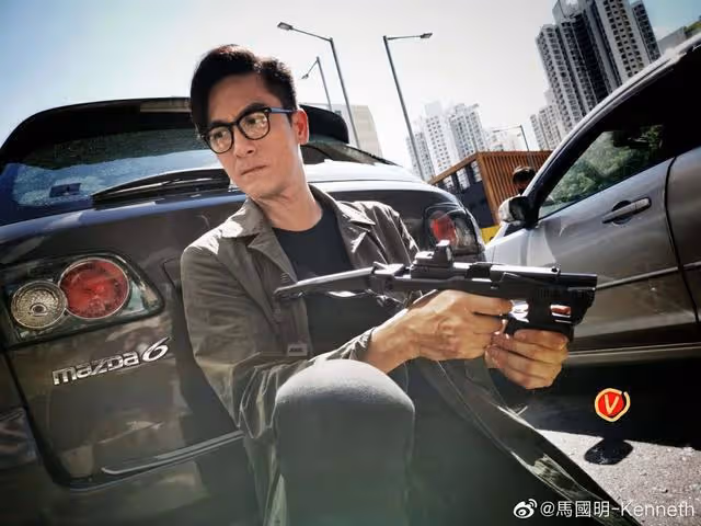 TVB新劇《隱形戰隊》終於殺青,視帝無縫進組,新角色反差大