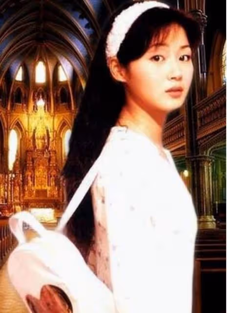 被甄子丹承諾婚姻,閃婚暗戀她9年的陳十三,51歲的萬綺雯依然美