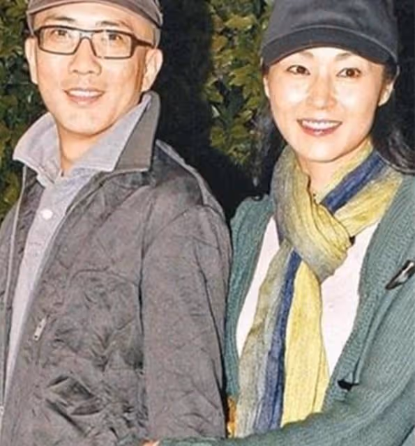 被甄子丹承諾婚姻，閃婚暗戀她9年的陳十三，51歲的萬綺雯依然美