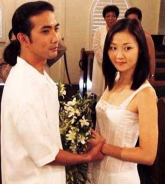 被甄子丹承諾婚姻，閃婚暗戀她9年的陳十三，51歲的萬綺雯依然美
