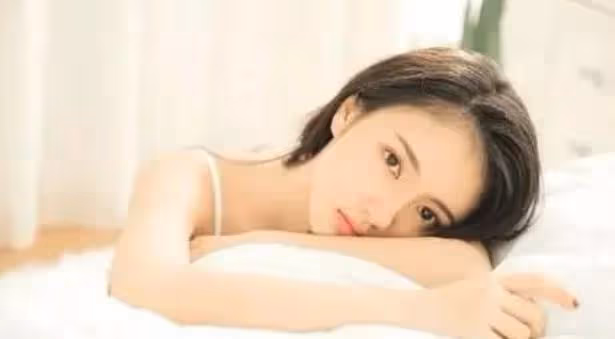 為追求女友，我揮金如土，求婚過程中她都沒正眼看過我