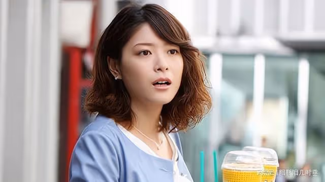 男閨蜜發「想你了」我替妻子回復「老公出差」轉頭把岳父母全叫來