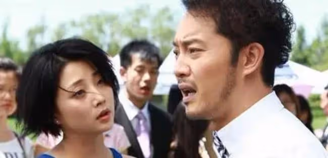 婆婆不同意房產證加上我名，相愛多年，我們終究敗給現實