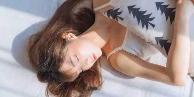 我是專業「酒托女」，男人們魂牽夢繞的艷遇，其實都是圈套