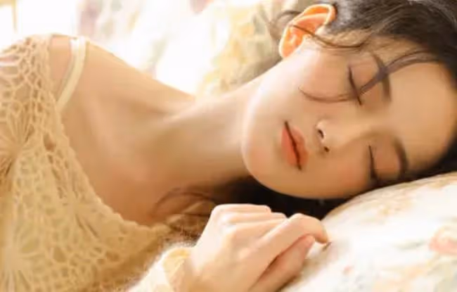 愛上了爸爸的合作夥伴，我一絲不掛地站在他面前，想做他的女人