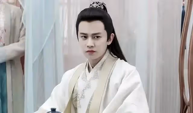 一演古裝就拉高顏值的演員,任嘉倫羅雲熙肖戰龔俊……