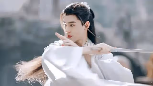 一演古裝就拉高顏值的演員,任嘉倫羅雲熙肖戰龔俊……