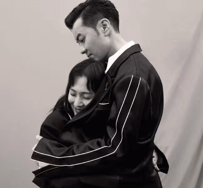 50歲梁漢文慶祝結婚13周年!曾陪妻子抗癌6年,為其健康放棄生育