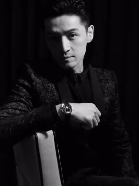 娛記說:AB鄭愷苗苗的料?黃軒委曲求全?戚薇大出血?孫怡與某小生關係匪淺?