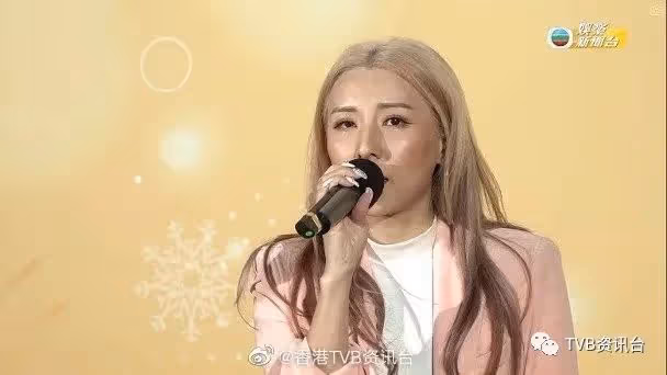TVB聯歡晚宴︱揮低視帝視後 波波被全場集郵