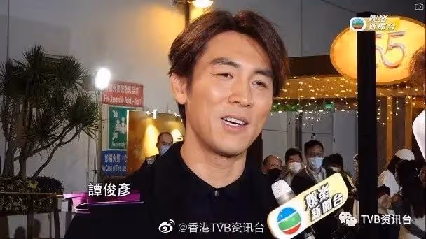 TVB聯歡晚宴︱揮低視帝視後 波波被全場集郵
