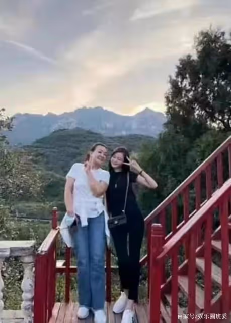 曝汪小菲討好女性，小三為大S鳴不平，回懟：那是省長的女兒！