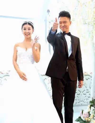 演員王雷與李小萌的與眾不同