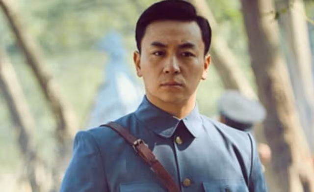 釋小龍背景有多硬?5歲成名7歲為成龍頒獎,和洪金寶稱兄道弟
