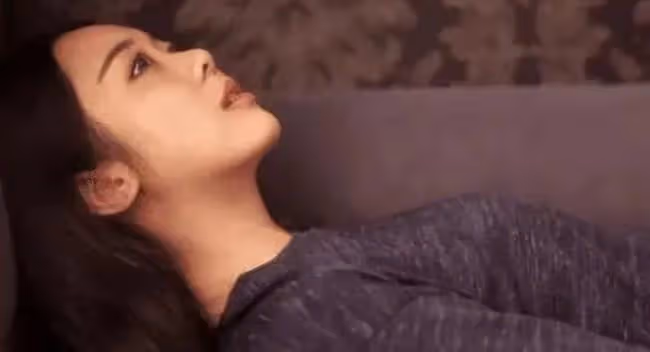 「這姑娘是新人,保證純!」,知道我的職業後,他嫌棄我