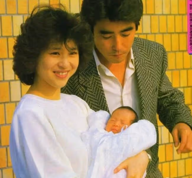 突發!日本知名歌手離奇高樓墜亡，母親曾是「國民女神」