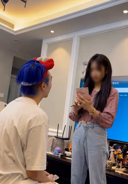 19歲小鮮肉被曝塌房!為挽回前女友配bgm哭求,大量黑歷史遭起底