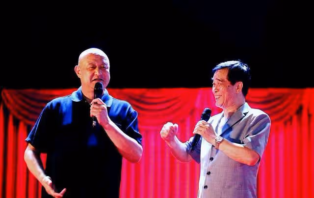 春晚常客陳寒柏，被戲稱為「五姓家奴」，又有誰懂得其背後的苦楚