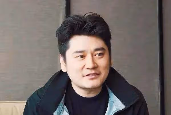 孫儷與他同居多年，把最美好的年華給了他，最後卻嫁給了鄧超