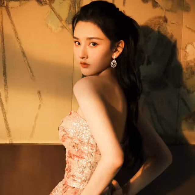 大鼻子男星,黃曉明AB,楊冪,古力娜扎,大曲線和前夫,摔跤模特| 最新八卦匯總