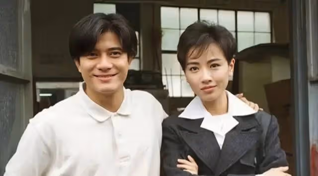 香港著名短髮女神將復出,身材消瘦不到80斤,與同性密友傳緋聞