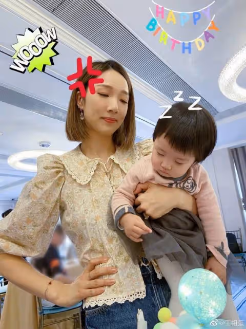 王祖藍為兩位愛女慶生,曬一家四口溫馨合照,三歲大女兒像極爸爸