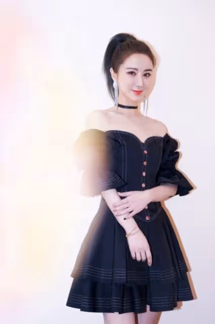 曝主播一哥補稅17億逃過一劫,薇婭道歉後李佳琦急回應:一切正常
