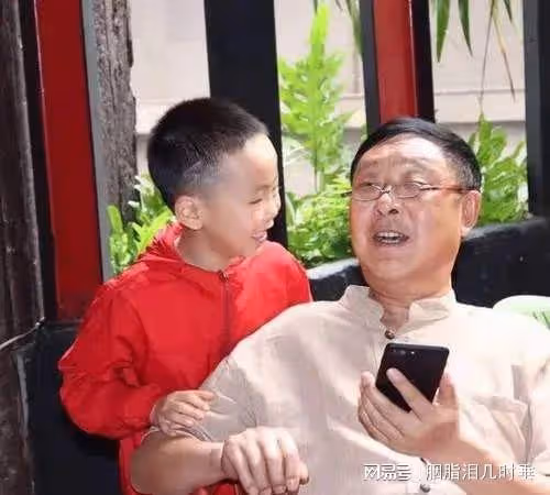 徐錦如散文:我的幸福人生——第一次穿病號服