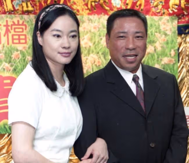 80歲老戲骨去世留千萬遺產,2位好友曝其有私生子,家屬堅稱沒有