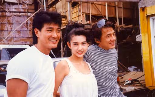 跟隨成龍30年的盧惠光,結局卻是那樣的悲涼。