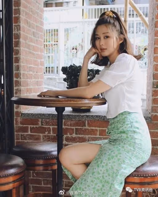 岑麗香暗黑師奶Look曝光！謝嘉怡不喜歡年長男！