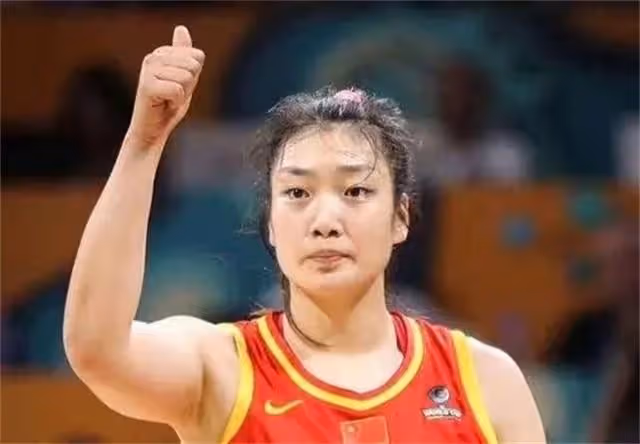 「女版詹姆斯」李夢:女籃的硬核甜心,拒絕西班牙富商只嫁中國人