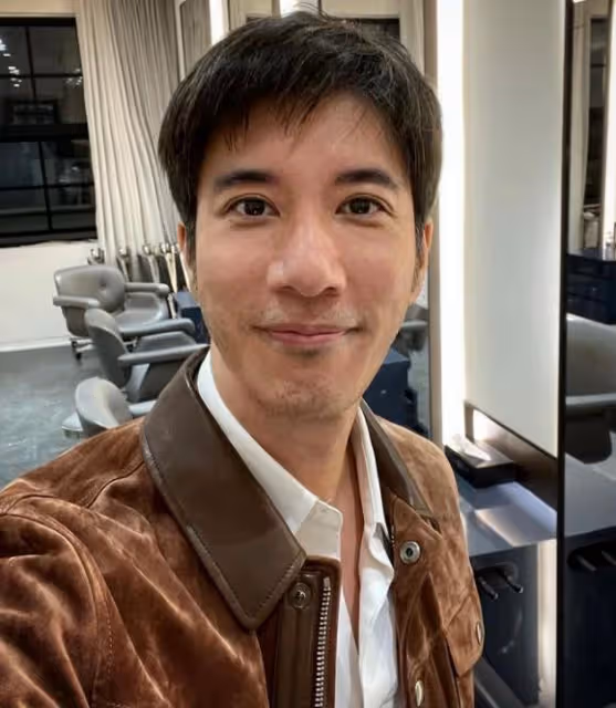 李靚蕾哥哥下場開撕,直接開懟!問出了廣大網友的疑問!