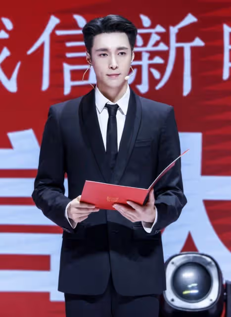 張藝興被造謠後續:工作室不停止追究責任,錄製央視節目證明定位