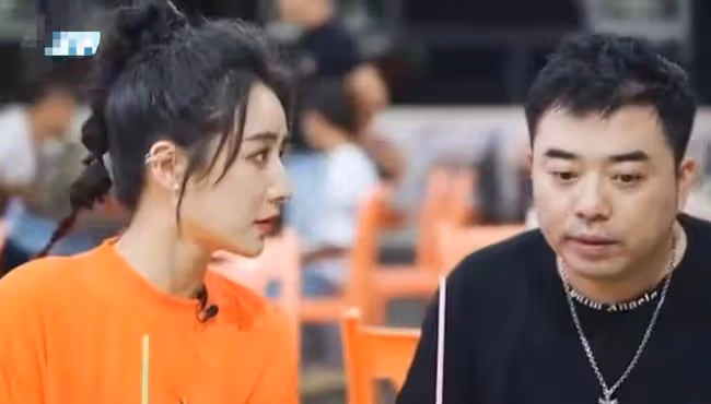 薇婭偷逃稅被罰13.41億!董海峰替妻道歉:專業稅務統籌有問題!
