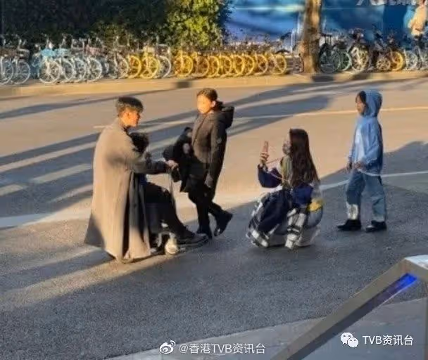 姚子羚剪走長發化身女強人！張晉曬全家福慶細仔2歲生日