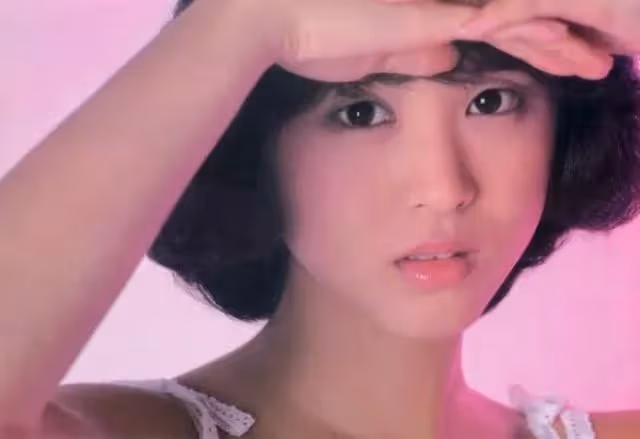 日本超級星二代墜樓身亡,媽媽是「國民女神」,死亡原因疑似自殺