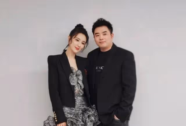 薇婭13億天價罰款震驚全網,被封后更該讓人深思的是這個問題