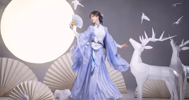 薇婭13億天價罰款震驚全網,被封后更該讓人深思的是這個問題