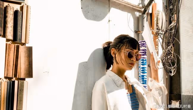 高情商的婆婆在得知兒子出軌後給兒媳出氣,挽救了小兩口的婚姻