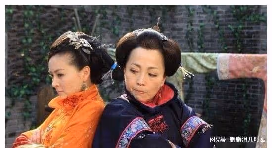 領了結婚證,婆婆拒絕為我們辦婚禮,春節一頓飯,婆婆忙準備