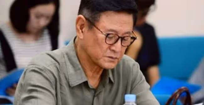 《人魚小姐》雅麗瑩的糟心老爹，曾因有張東健般的帥氣而無名