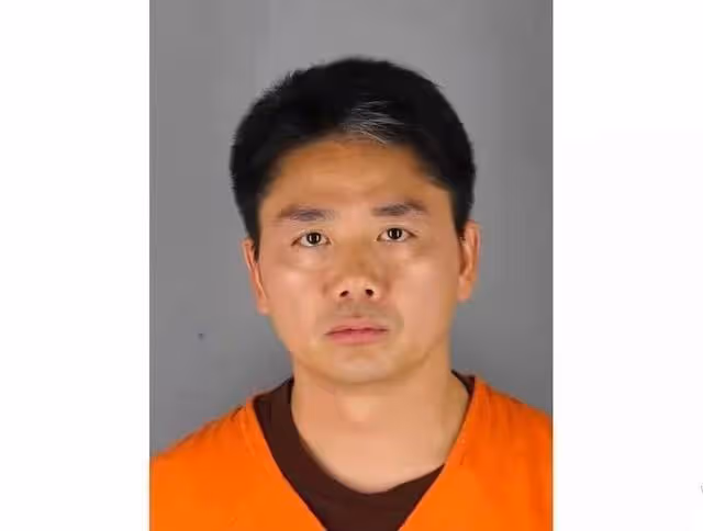 隱忍3年,將劉強東的人脈化為己用,章澤天的野心和手段太高明