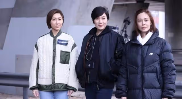 期待!香港知名老戲骨攜兒子拍《臨時械劫》,曾因酷似韓星引熱議