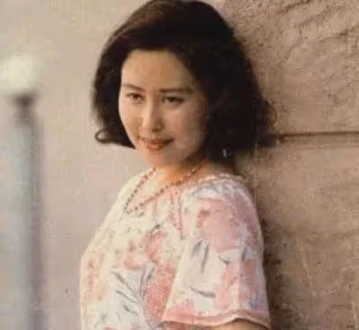 再見了,斯琴高娃!