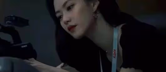應酬結束,秘書捧著我的臉生撲了我,我反客為主的像她索取