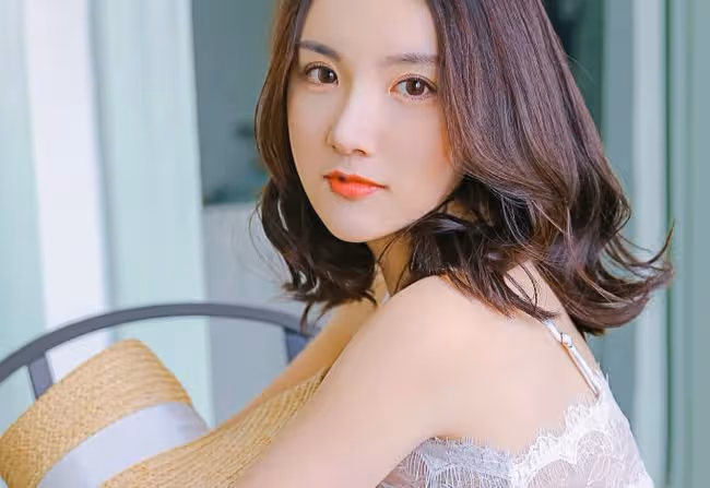 戀愛多年,修成正果,未婚夫卻在婚前帶女人回家為所欲為