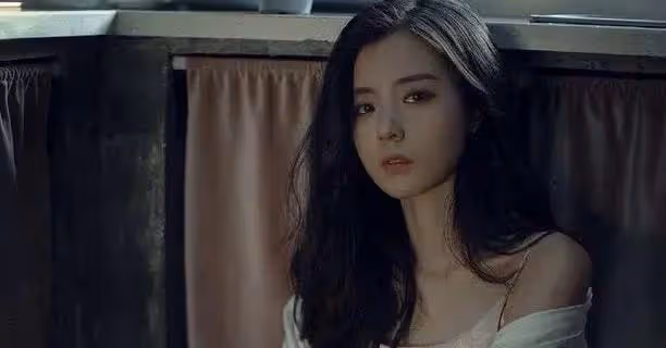 27歲,在閨蜜的慫恿下,我成功拿下我愛慕已經的男人